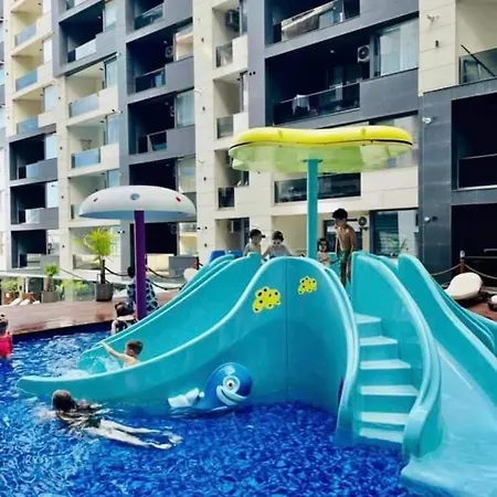 Apartment Mamaia Nord 5 *
